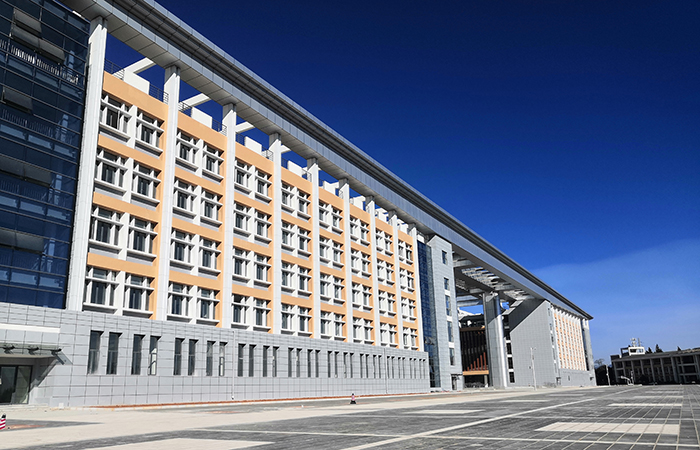 1630504664278803.jpg 小3云南技師學(xué)院C區教學(xué)樓 王瑋攝影.jpg