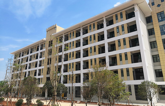 小 3云南技師學(xué)院K區宿舍樓 王瑋攝影.jpg